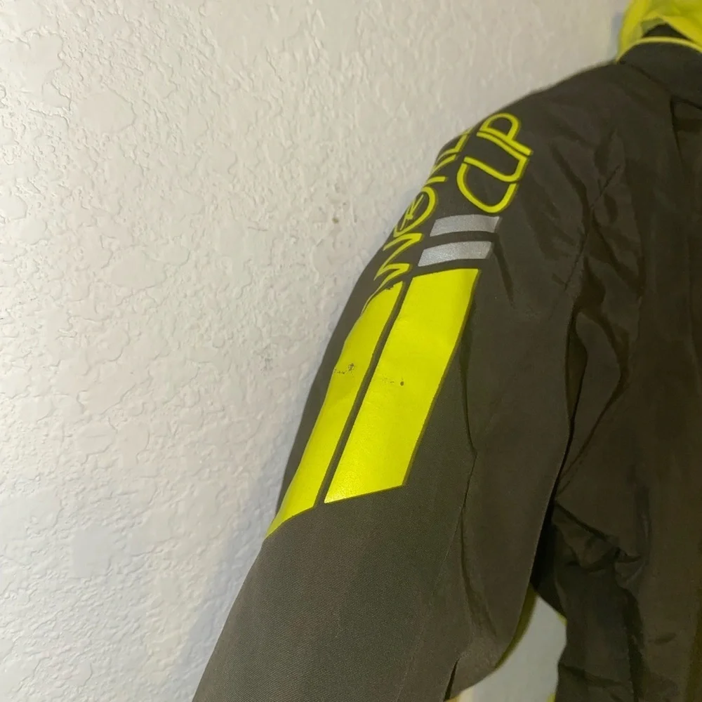 Rossignol Juniors Insulated Waterproof Olive Green Yellow Ski Gorpcore Jacket 8
